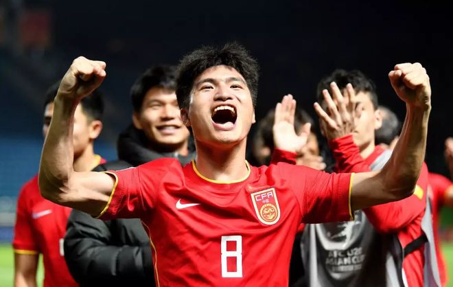 U20亚洲杯！中国、日本、韩国全部出局，决赛将上演中西亚对决